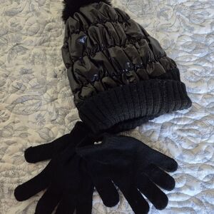 Black Puffer Beanie and Gloves Set